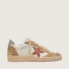 Zapatillas Ball Star para mujer en cuero color crema con estrella de cuero rojo ladrillo e inserciones de gamuza