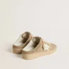 Zapatillas Ball Star para mujer en gamuza beige con estrella de cuero blanco