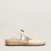 Zapatillas Ball Star tipo sabot en piel napa con estrella de gamuza gris hielo