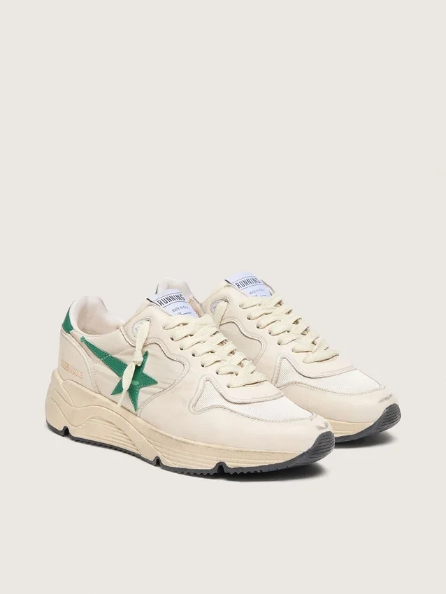 Zapatillas de mujer con Running Sole en nylon color crema y cuero con estrella de cuero verde