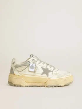 Zapatillas Forty2 para mujer en cuero blanco con cordones con cristales Swarovski y estrella de TPU gris