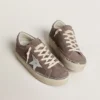 Zapatillas Hi Star para mujer en gamuza con estrella de cuero plateada y lengüeta del talón de cuero