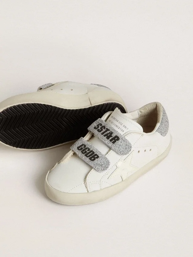 Zapatillas Junior Old School con lengüeta en el talón y tiras con cristales Swarovski plateados