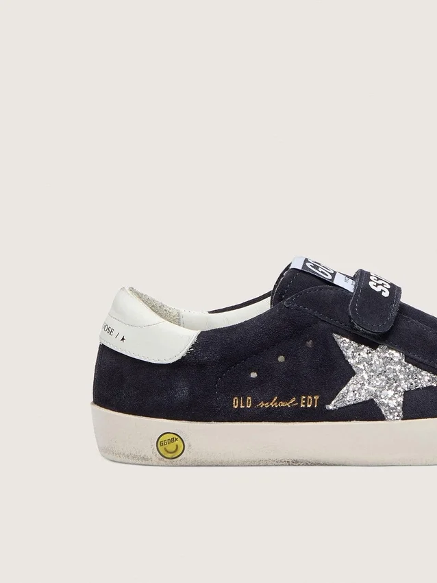 Zapatillas Junior Old School en gamuza azul con estrella plateada con purpurina y lengüeta de cuero blanco en el talón