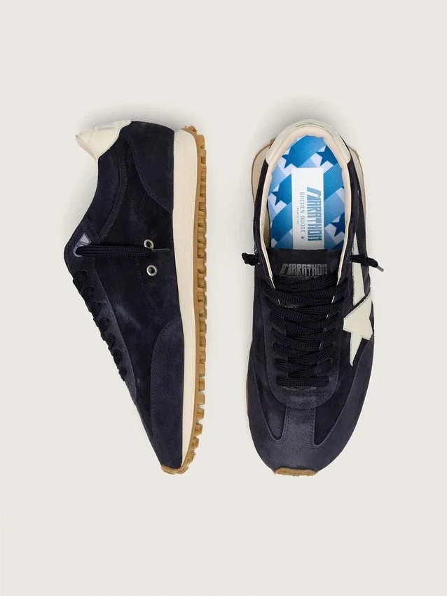 Zapatillas Marathon para hombre en gamuza azul marino con estrella y lengüeta del talón de cuero blanco