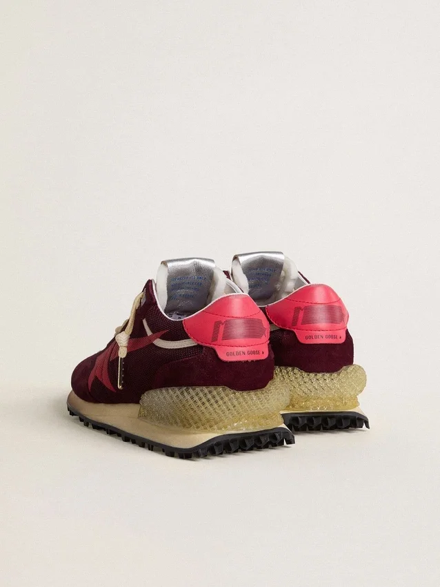 Zapatillas Marathon para hombre en malla y gamuza color burdeos con estrella rosa estampada