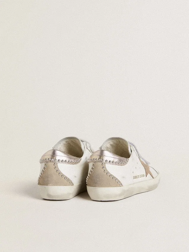 Zapatillas Old School LTD para mujer con estrella y lengüeta en el talón de cuero metalizado en oro rosa