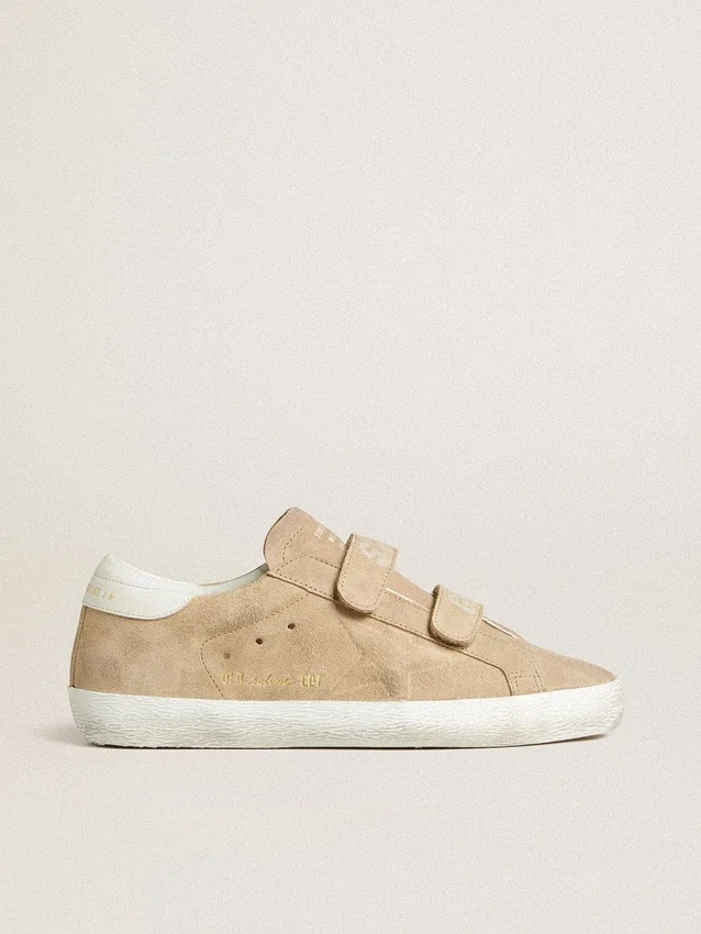 Zapatillas Old School para mujer en gamuza beige con lengüeta del talón de cuero blanco