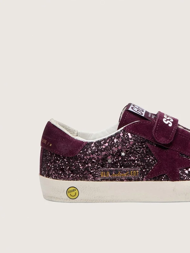 Zapatillas Old School para niños en color burdeos con purpurina, con estrella y lengüeta en el talón de gamuza burdeos