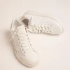 Zapatillas Purestar para mujer con lengüeta en el talón de color dorado