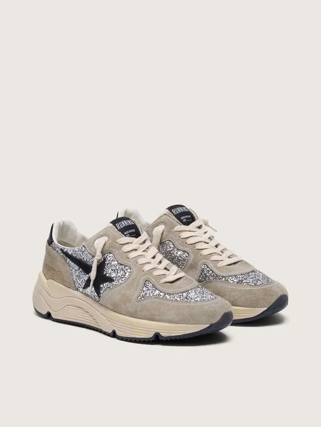 Zapatillas Running Sole para mujer en plateado brillante y gamuza gris paloma