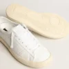 Zapatillas sostenibles Yatay Modelo 1B con parte superior blanca de origen biológico y Y blanca