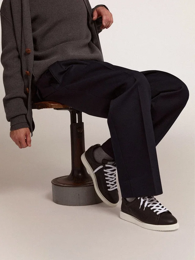Zapatillas Starter para hombre en cuero con estrella estampada en la lengüeta del talón