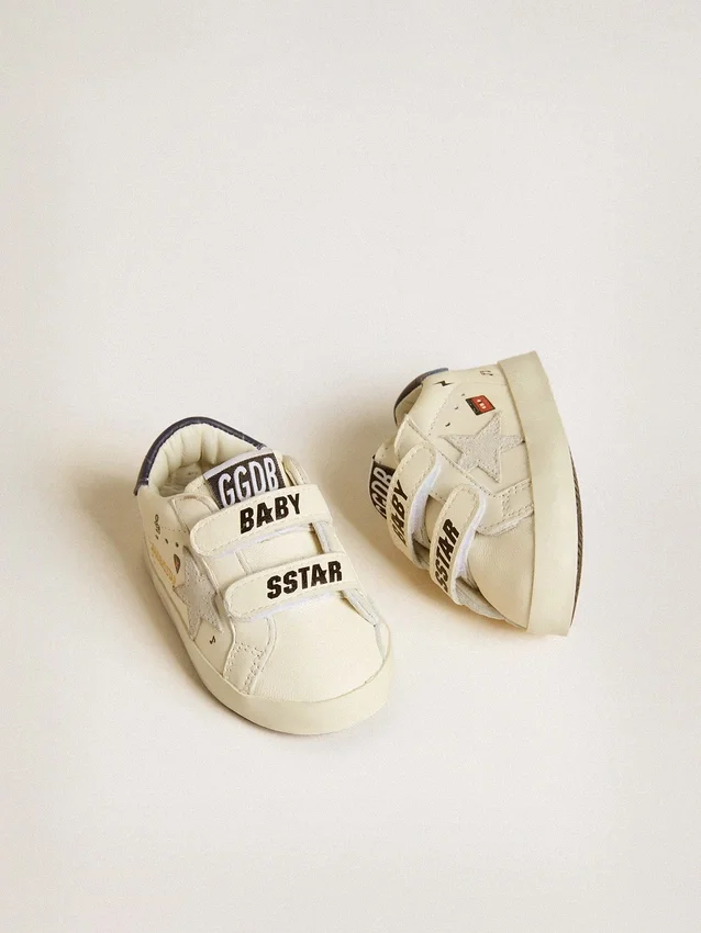 Zapatos escolares para bebé en piel napa con estampado musical y estrella de gamuza blanca