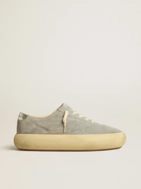 Zapatos Space-Star para hombre en gamuza gris hielo con estrella perforada