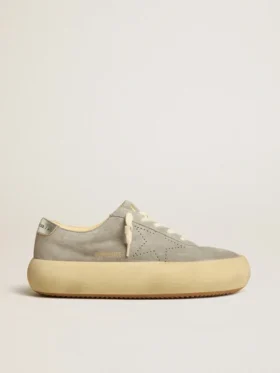 Zapatos Space-Star para mujer en gamuza gris hielo con estrella perforada