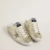 Zapatos tipo Super-Star Sabot en cuero con lámina de platino y estrella de gamuza beige